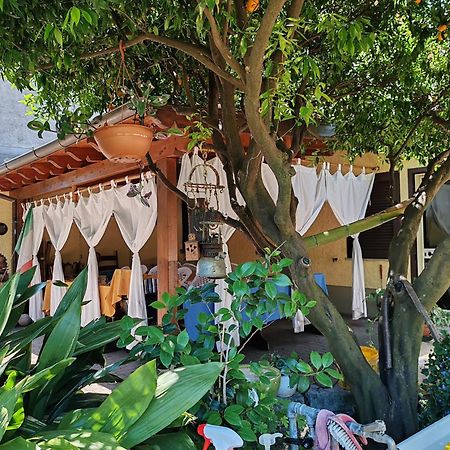 Alloggio Per Uso Turistico Sant'Andrea Lariano Dış mekan fotoğraf